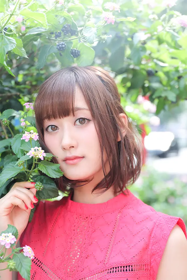 南早紀 声優インタビュー ミニグラビア 声優図鑑 翻译 哔哩哔哩