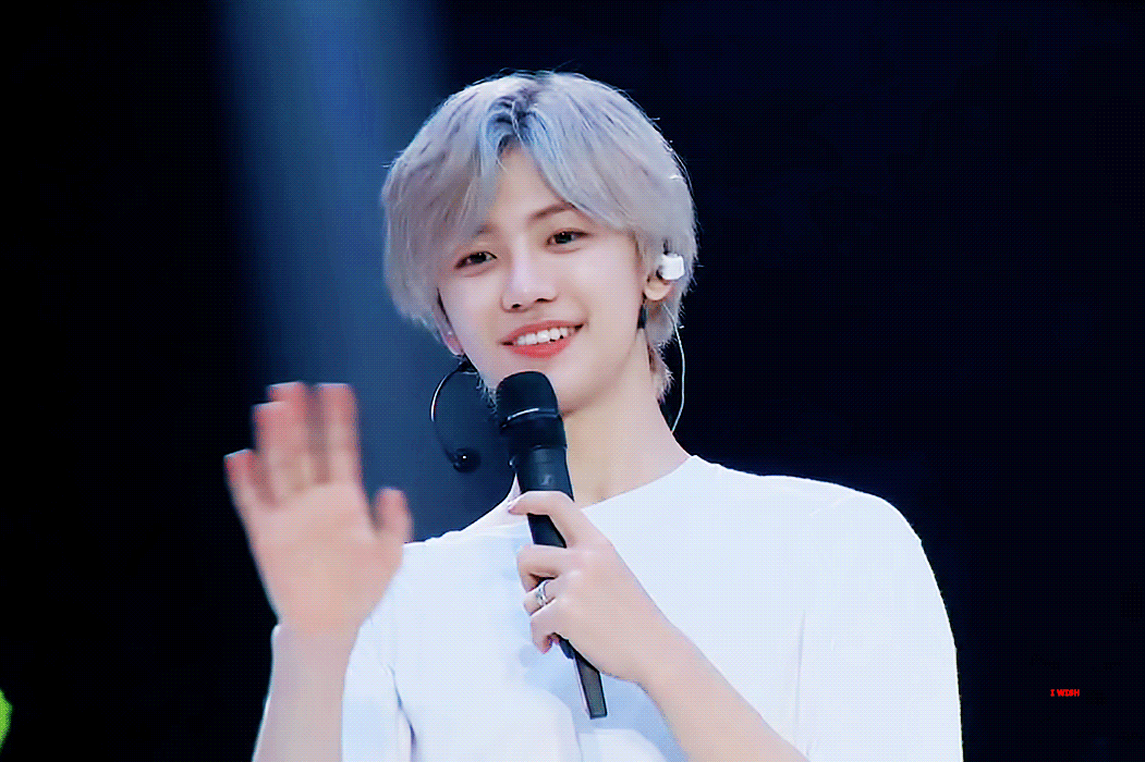 1051_700gif 动态图 动图