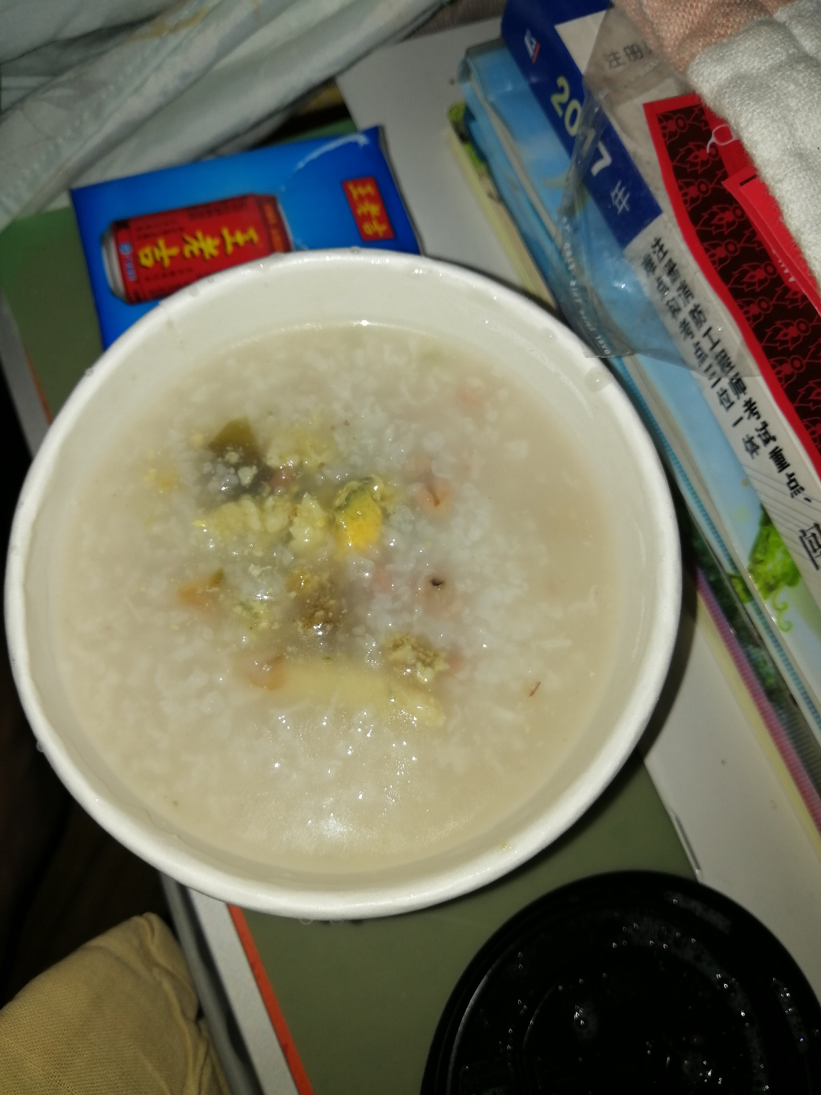 麦当劳的皮蛋瘦肉粥