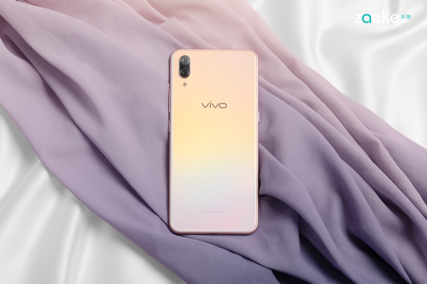 vivo x23幻彩版图赏:握在手心的极昼,是科技与大自然的巧妙融合