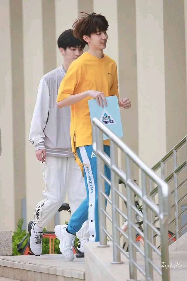 火箭少女真实身高体重曝光:身高普遍虚报3厘米