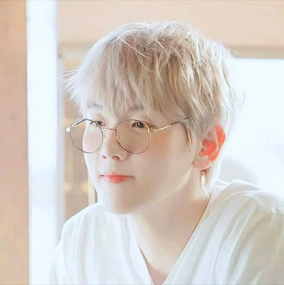 Exo边伯贤 和边伯贤侄儿们的相处方法 哔哩哔哩