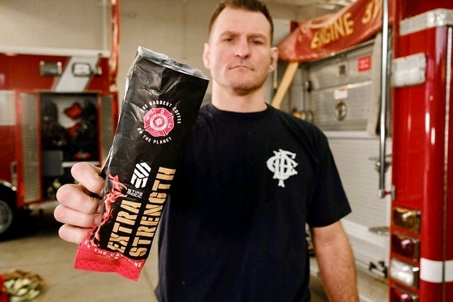 ufc重量级冠军火警米欧奇ins照片自取