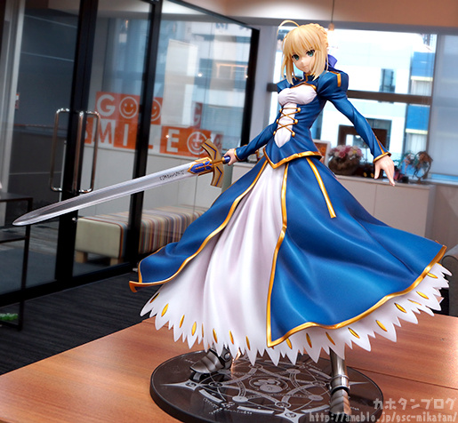 模型手办 让呆毛王为您镇宅~~freeing 1/4 fate/grand order saber