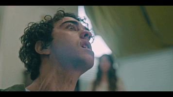 《遗传厄运》中细节与隐喻解析 - 哔哩哔哩