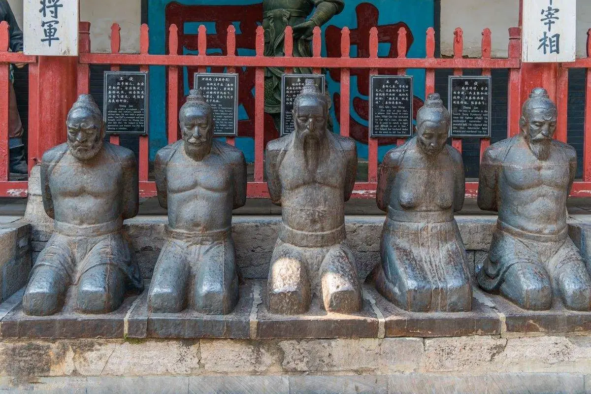最后,附上一首张元干的《贺新郎》,与诸公共勉:贺新郎·寄李伯纪丞相