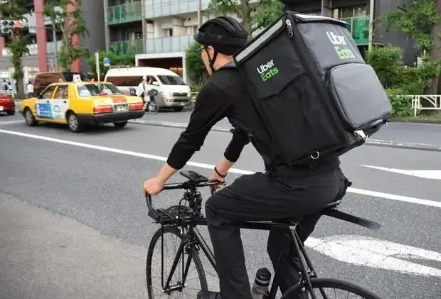 在日本送外卖是怎样的？有人健身减肥有人月入两万五- 哔哩哔哩