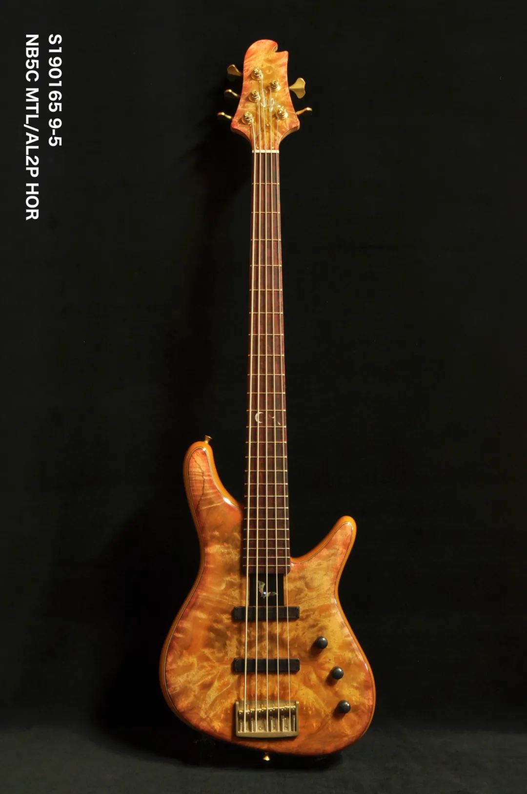 琴体木材:alder 桤木 弦长:324mm (25.