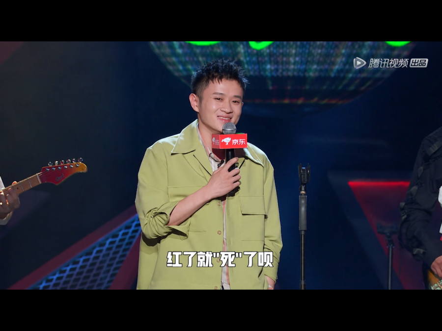 脱口秀反跨年大咖云集笑果满满杨幂唱爱的供养