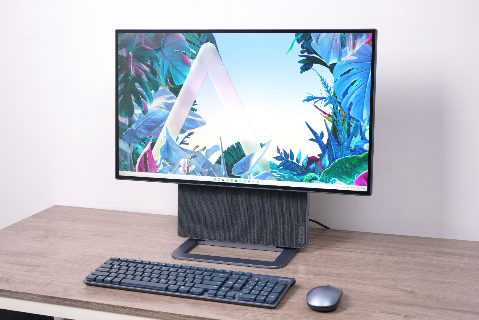 联想YOGA 27 2022高性能一体机评测：更强更有料 - 哔哩哔哩