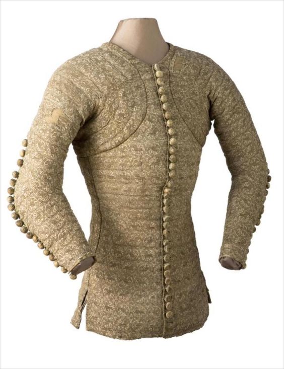 科普武装衣与棉甲有何区分骑士抑或小兵你当如何选择自己的武装服饰