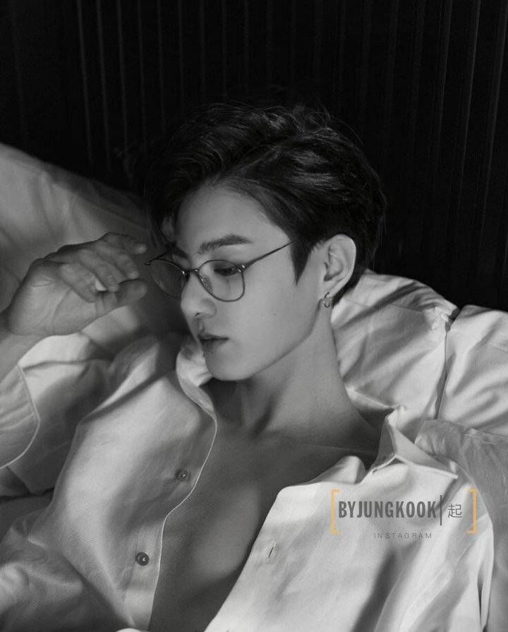 【BTS防弹少年团】惊现年下小奶狗突变大狼狗（田柾国 嘀嘀嘀）（又名想上你的表现）