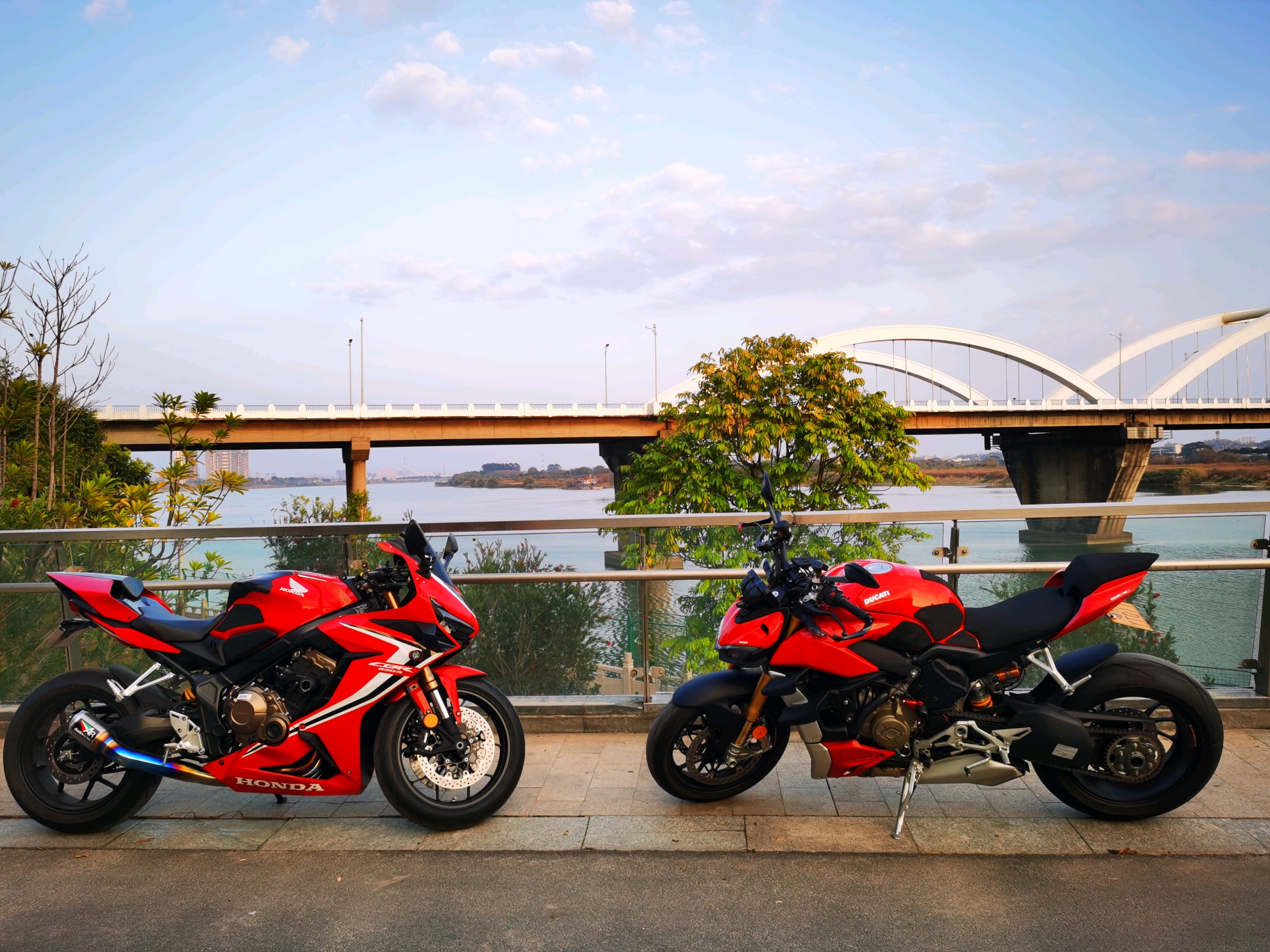 cbr650r改装后驼峰原创