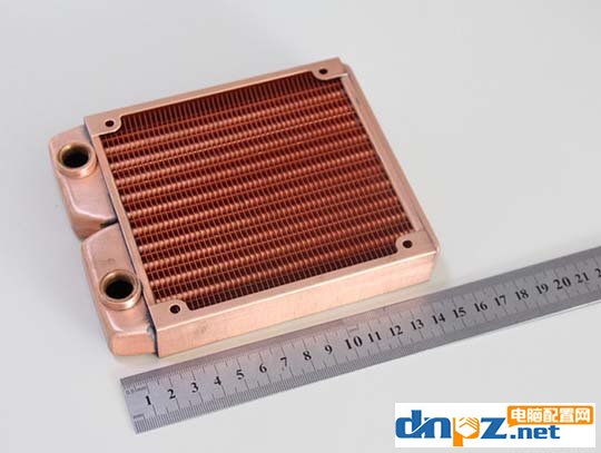 水冷和分体水冷的区别 分体水冷和一体水冷哪