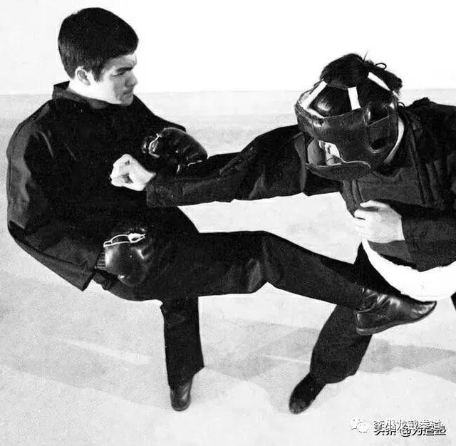 传武大批判!李小龙截拳道科学进化之路解密(下