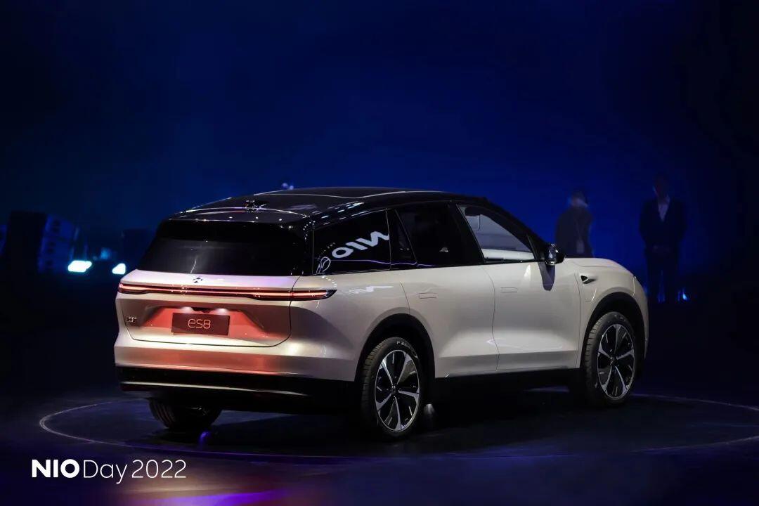 蔚来日2022 EC7发布 全新ES8智能电动旗舰轿跑SUV _蔚来es8_ 蔚来第二代技术平台 EC7性能参数 全新ES8座椅体验