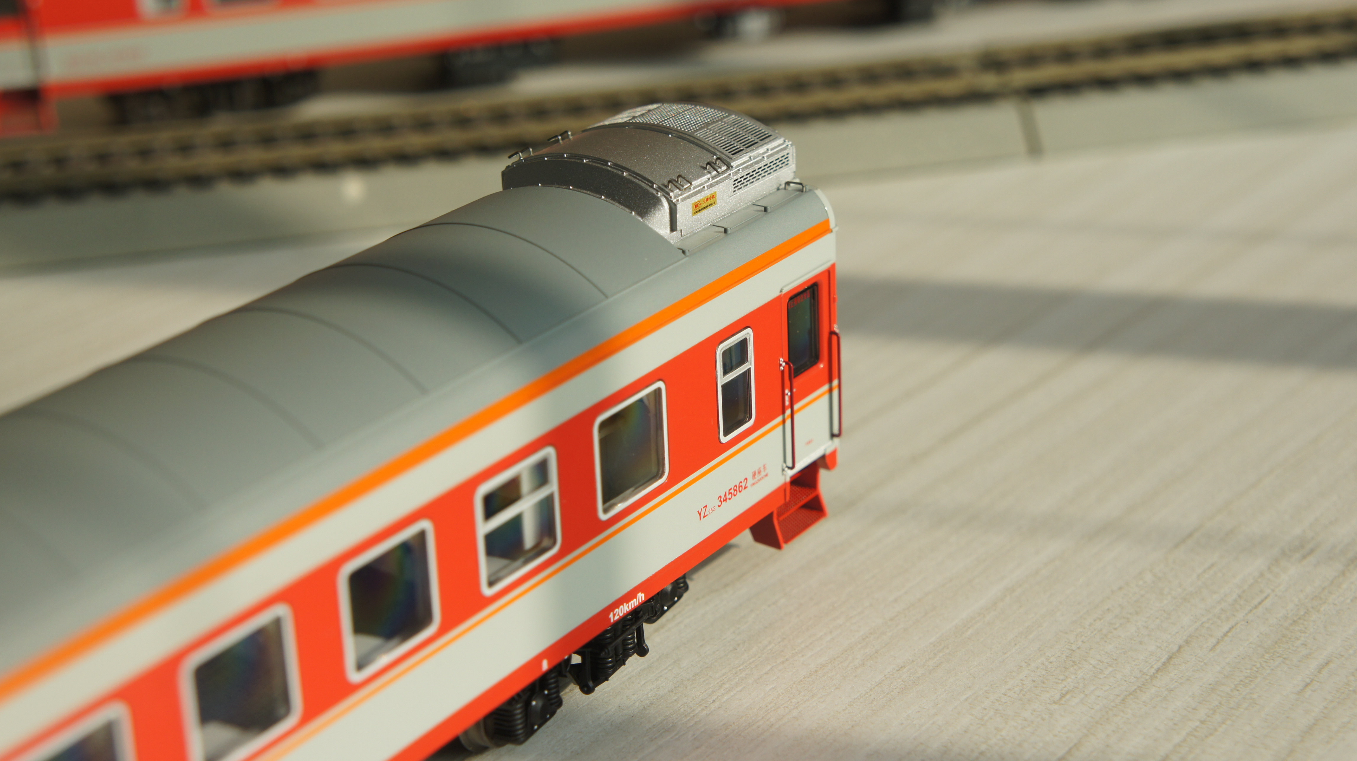 【模型】n27出品yw25g硬卧(广播车)车厢 评测 p2 - 哔哩哔哩