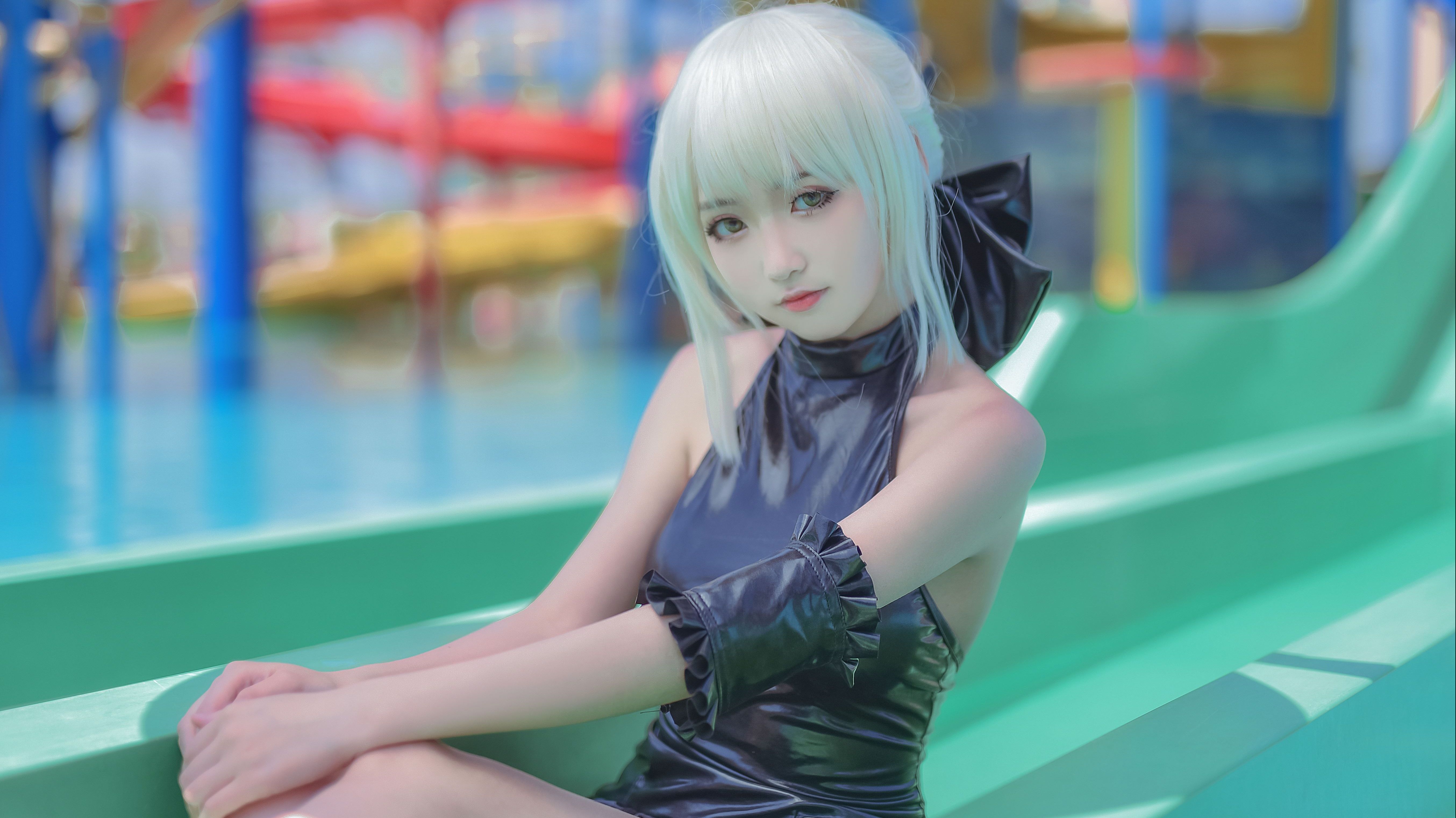 COS写真丨腐团儿 - 黑泳装_阿尔托莉雅 - 哔哩哔哩
