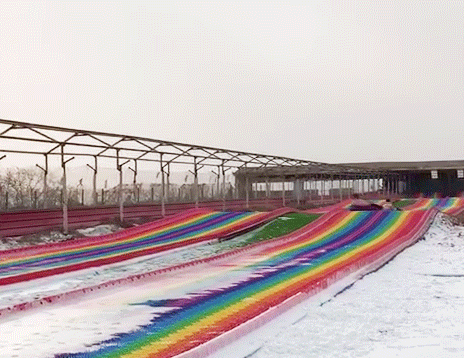 冬季滑雪季来了郑州这个地方不仅能滑雪还能玩七彩滑道