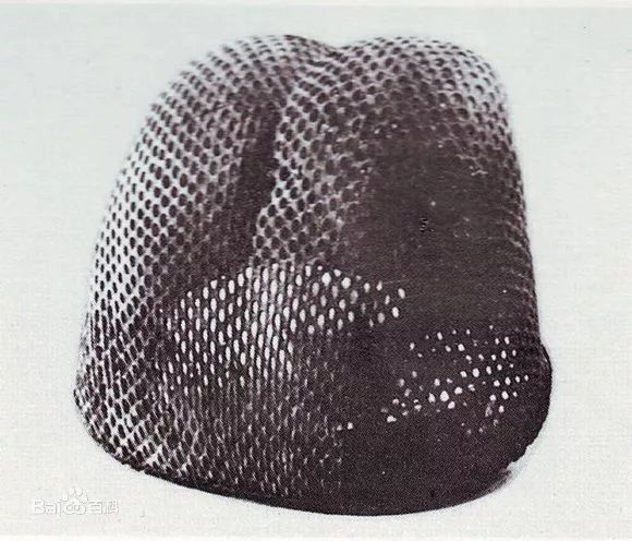 唐人的乌纱帽里竟然藏着"铁网筛子"?