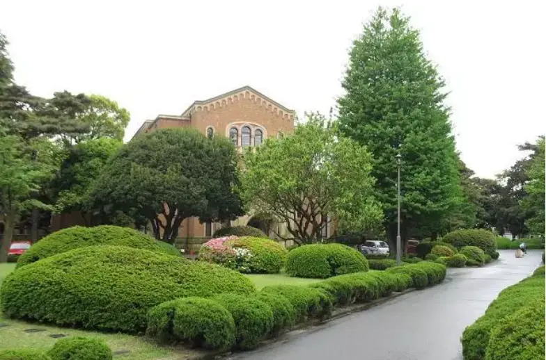 日本留学 这所大学被称为 日本的哈佛 多部日剧在此取景 哔哩哔哩