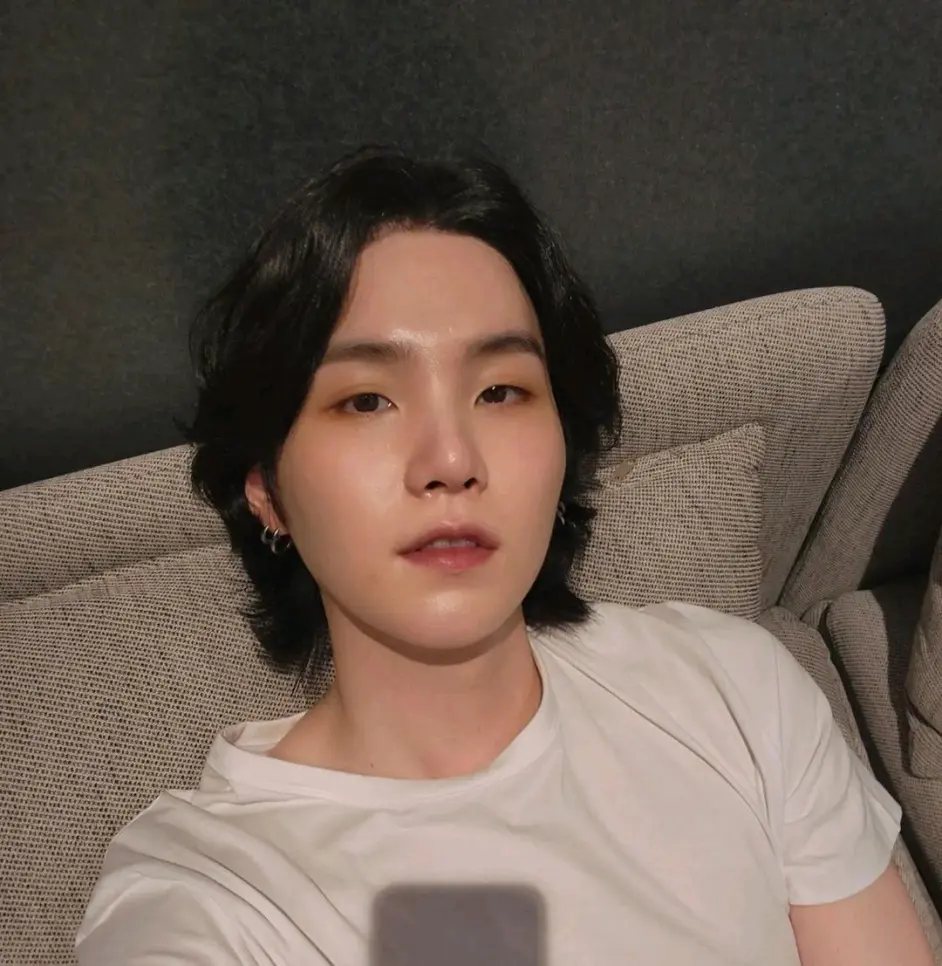 bts/闵玧其〕当你长时间不回他信息时 - 哔哩哔哩