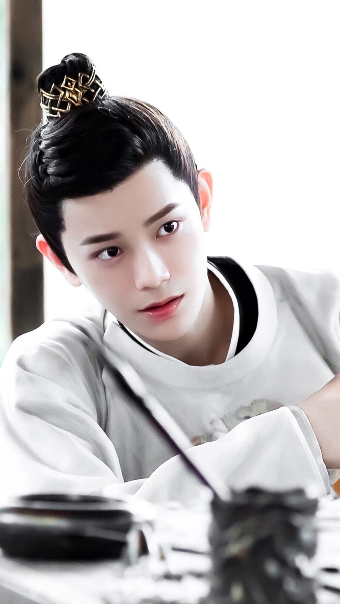 写一个自己的韩烁