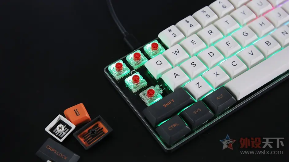 极致纤薄 Vortexgear Pok3r V2矮轴机械键盘 哔哩哔哩