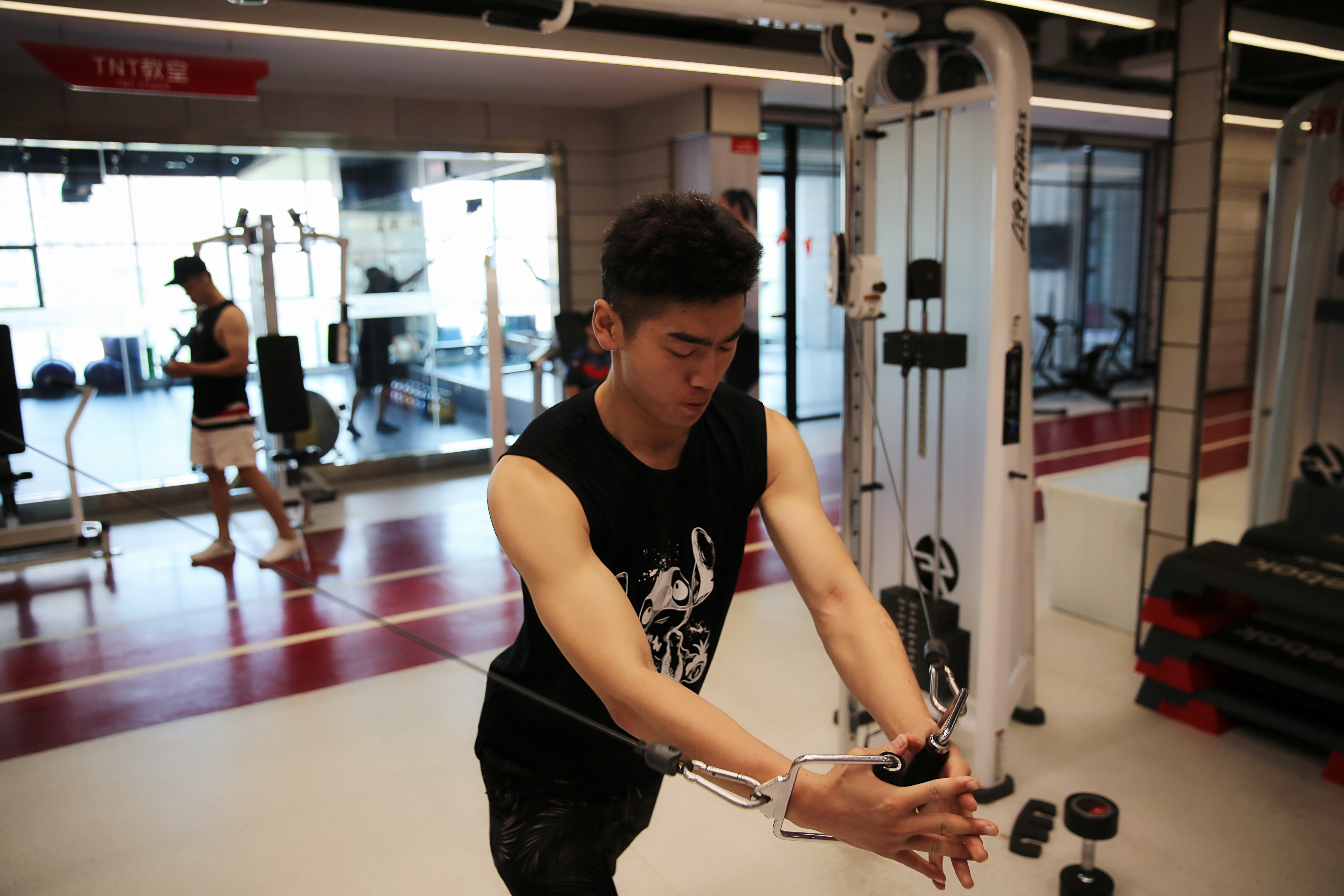 网上的健身教练培训机构排名能信吗?