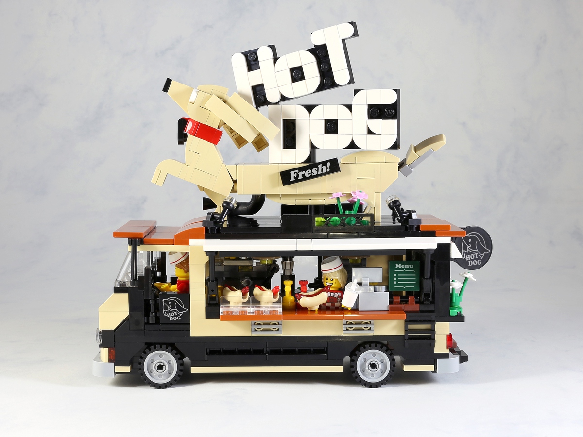 为你的街景锦上添花用乐高搭一辆真的有狗的热狗车