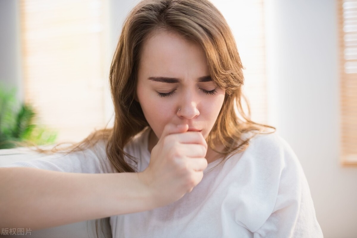 嗓子发痒咳嗽怎么办最快最有效（喉咙痒又咳嗽？这5个对症处理的方法可是很有一套的） | 说明书网