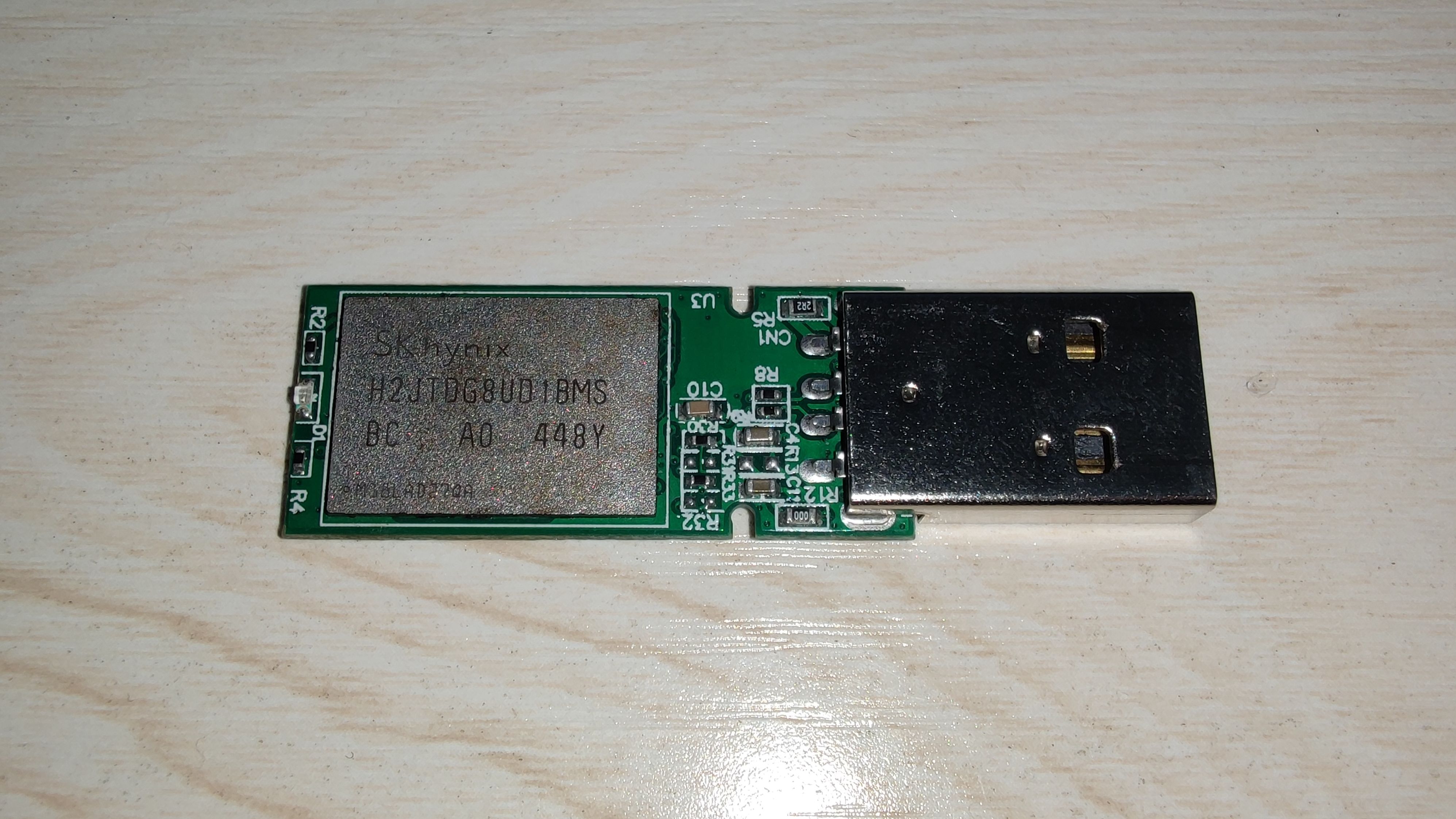 DIY方案U盘【安国AU6989SN-GTD+海力士16nmMLC(E2Nand3.0) 32GB】评测数据 - 哔哩哔哩