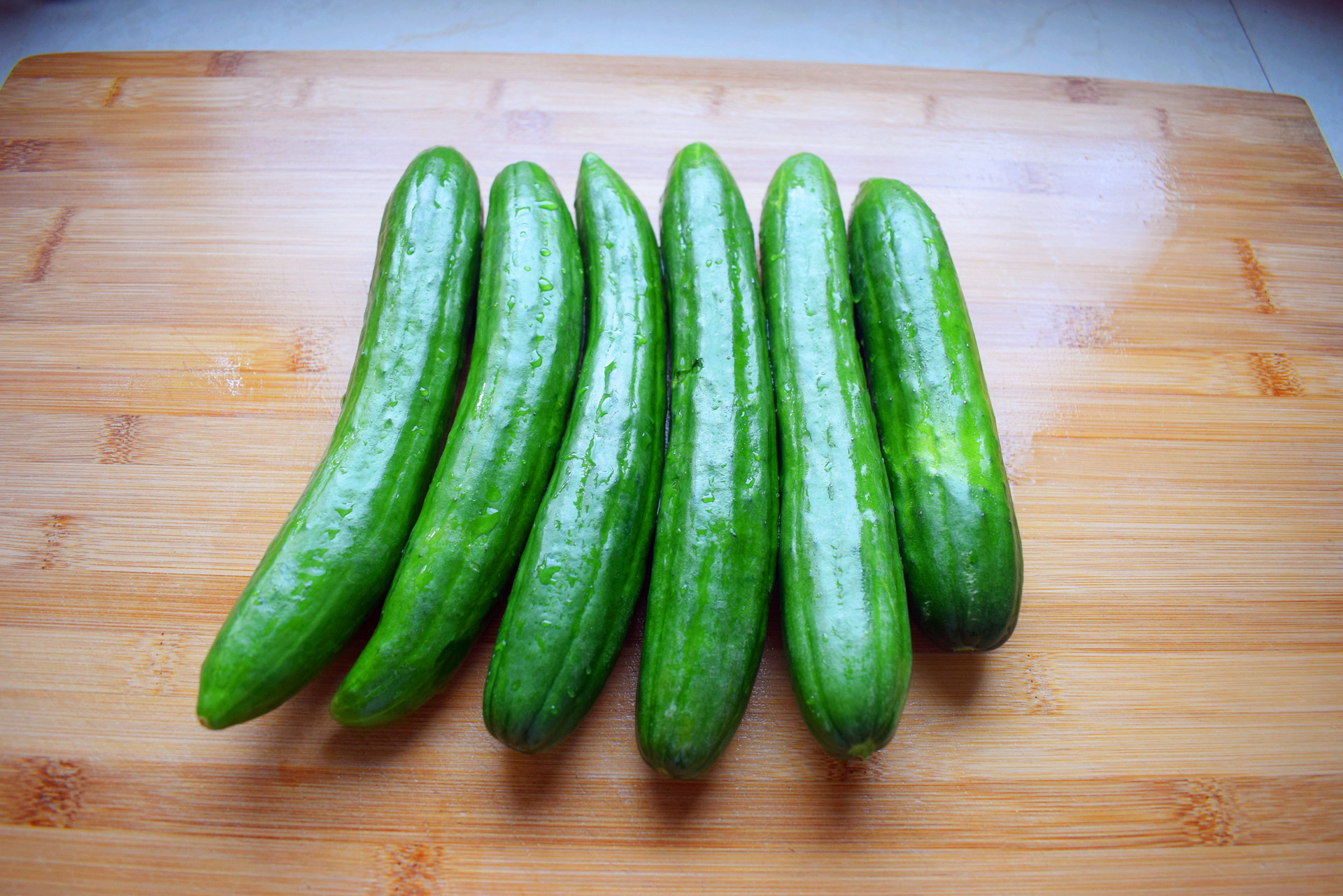 教你这样做黄瓜,好吃开胃又下饭,比吃大鱼大肉还好,做法超简单