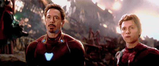 漫威电影丨《蜘蛛侠:英雄远征》开启平行宇宙,漫威未来十年比你想象的