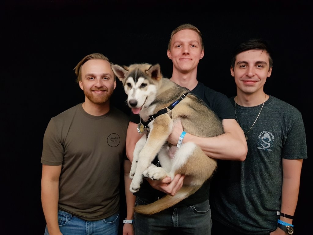 关于shroud的周边衣服