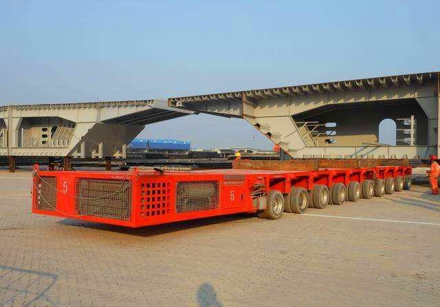 中国航母运输车每年净赚50亿美元,美国为什么造不出?