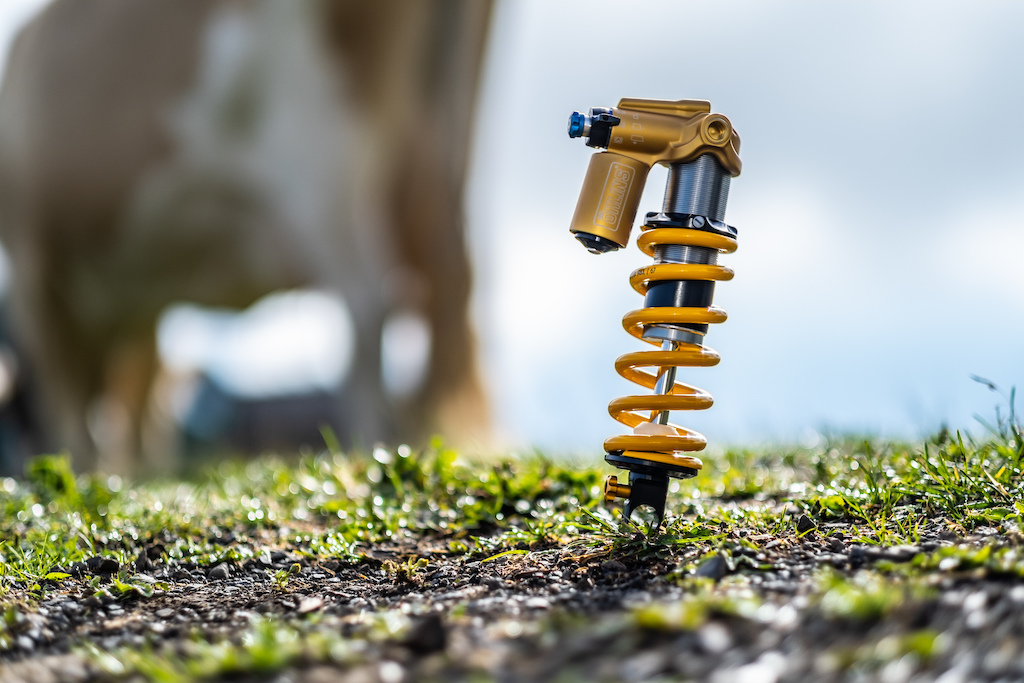 最新设计的ohlinsttx自行车后避震介绍评测对比关联fox后胆速降enduro