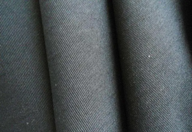 TPU面料裁剪机，复合布料振动刀自动切割机，怎么切割的？