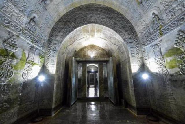 本是万人之上的帝王,死后却成一个没有手脚的残疾人,怎么回事?