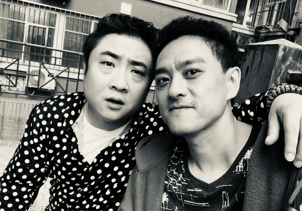 王源43岁师父突然去世!数百巨星皆发文悼念,祝赵英俊一路走好