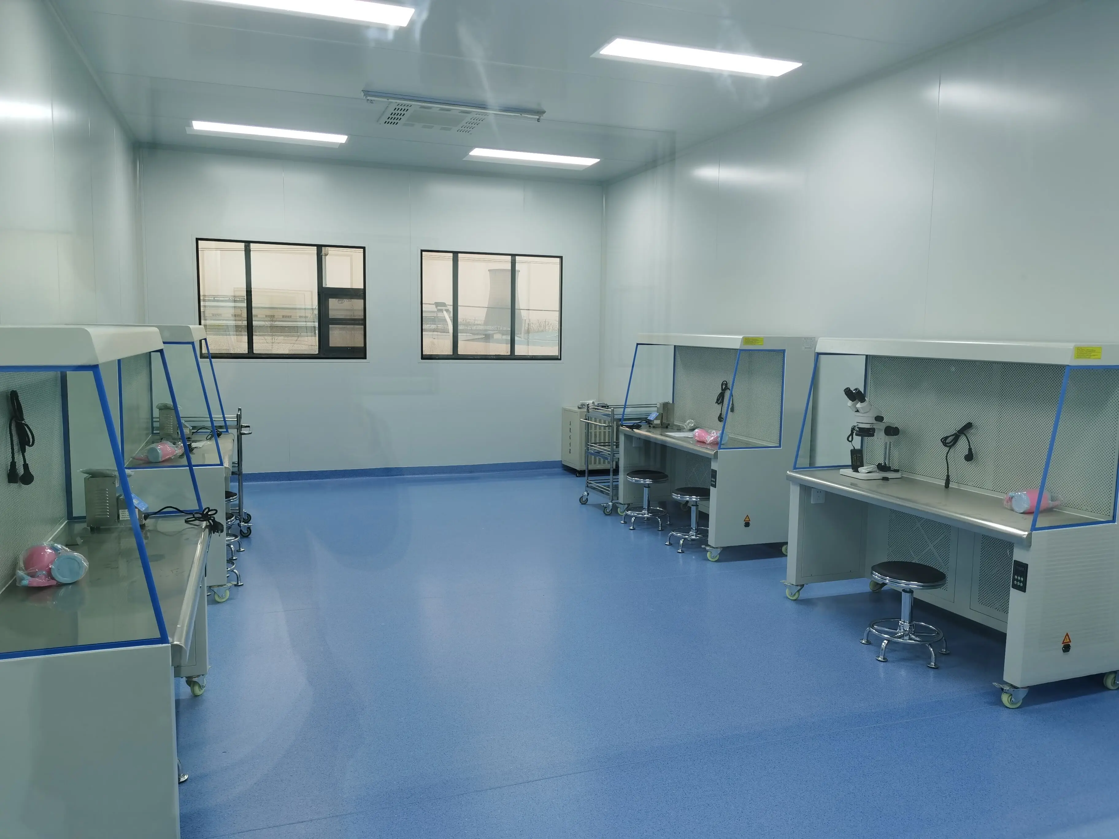 组培室超净工作台怎样选择?超净台都有哪几种款式?