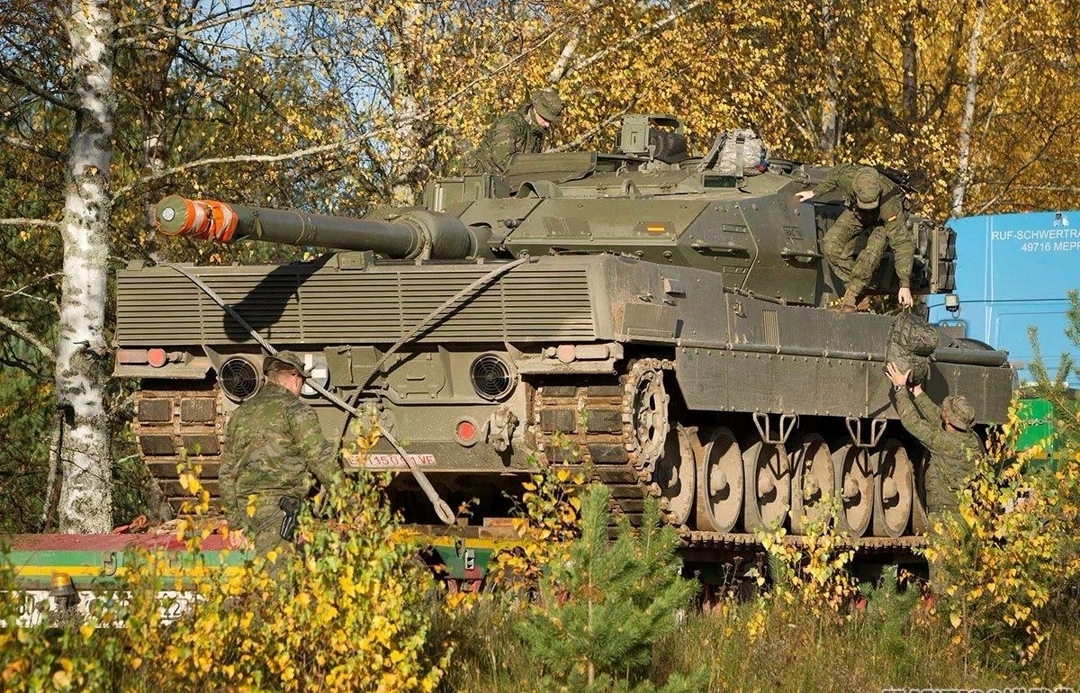 我与黄金孰更贵——西班牙豹2e主战坦克