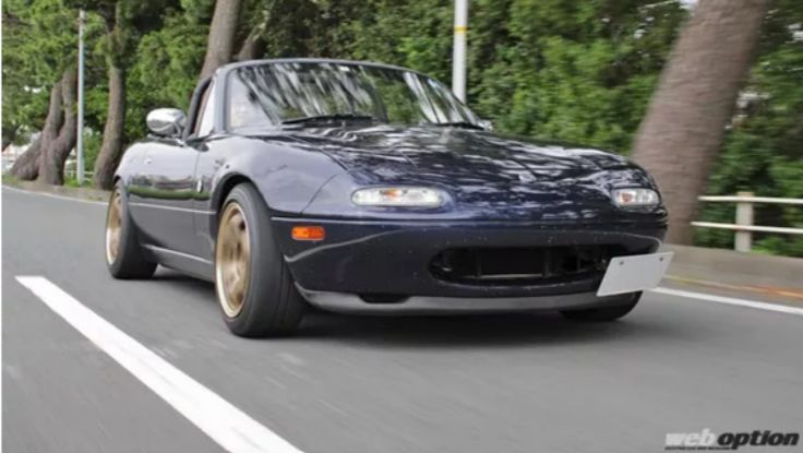 Maniaxcars 马自达官方提供的na型mx 5改装方案 哔哩哔哩