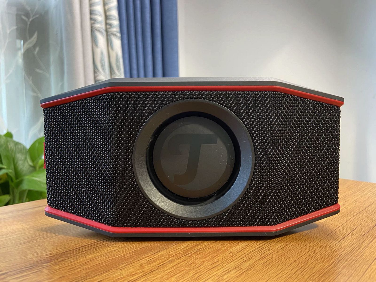 千元以内的蓝牙音箱性价比之王,teufel小魔盒体验