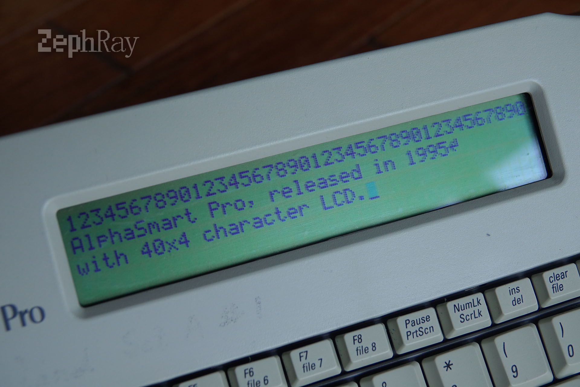 AlphaSmart Pro 便携式字处理器展示 哔哩哔哩