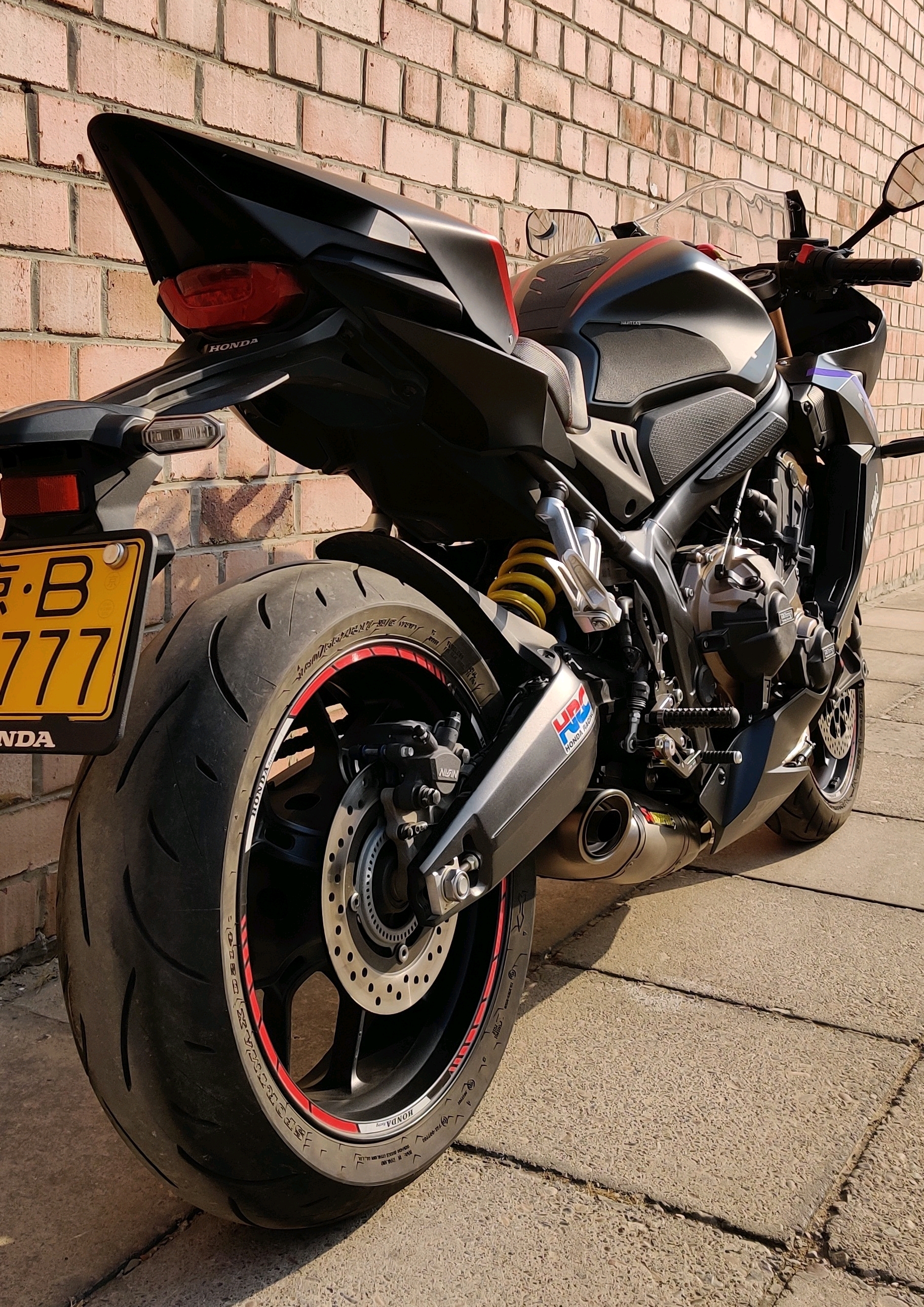 cbr650r改装后驼峰原创