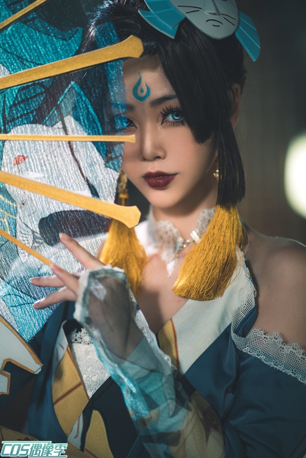 cos偶像季第125期月夜下的灵猫与少女不知火舞娜可露露