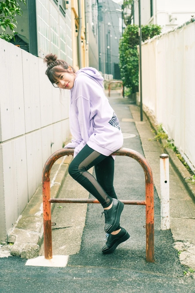 Garden-fengshaoのキャストのプロフィール | Colsex