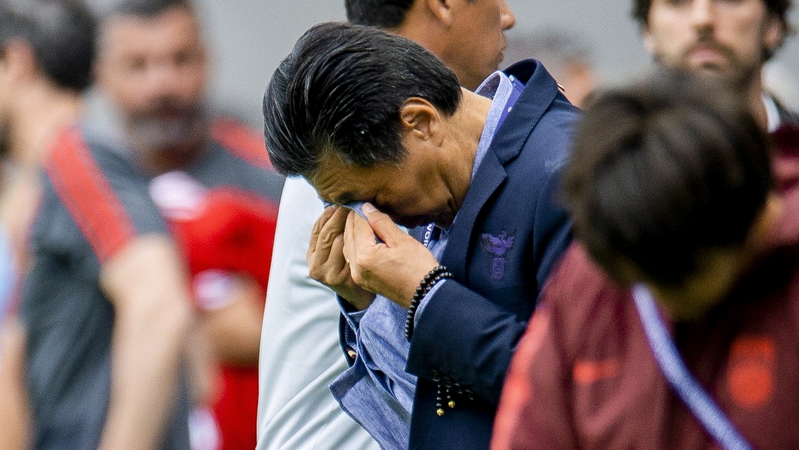 中国女足2:8负于荷兰女足 惨遭淘汰 贾秀全不应该负全部责任