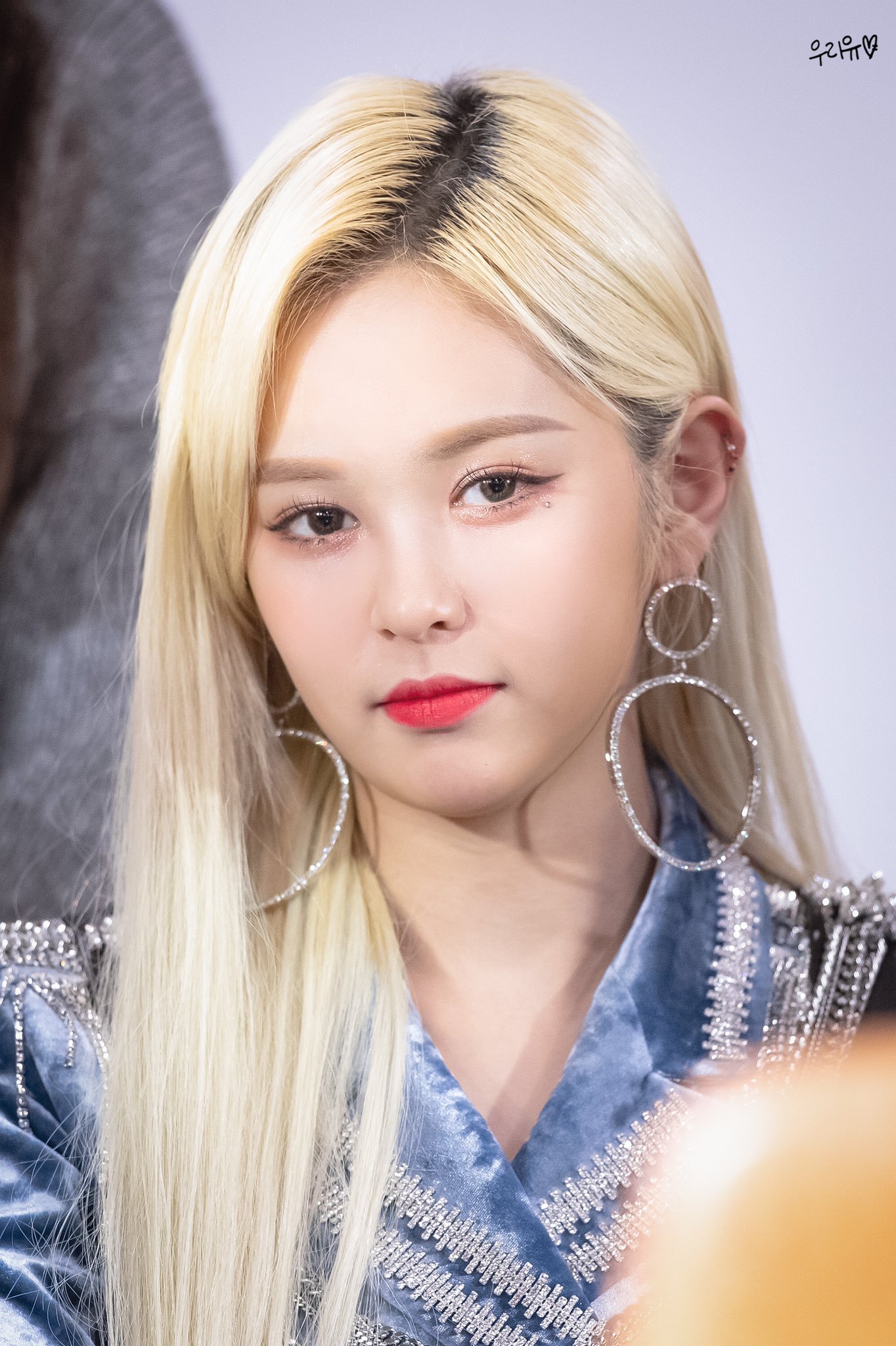 ②960519 高洁 高敏秀 up10tion 出道日期150910 ③980519 e:u朴智媛